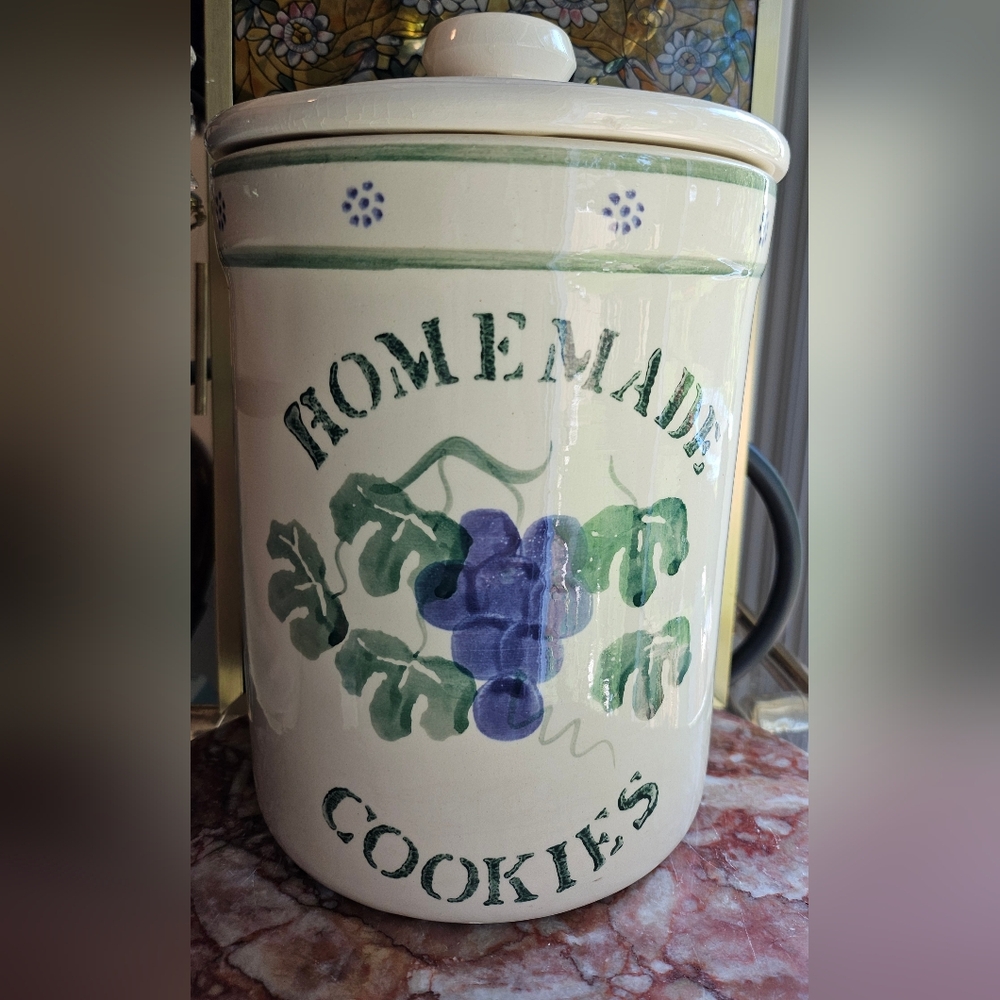 Vintage Crock Shop Grape Ivy Canister